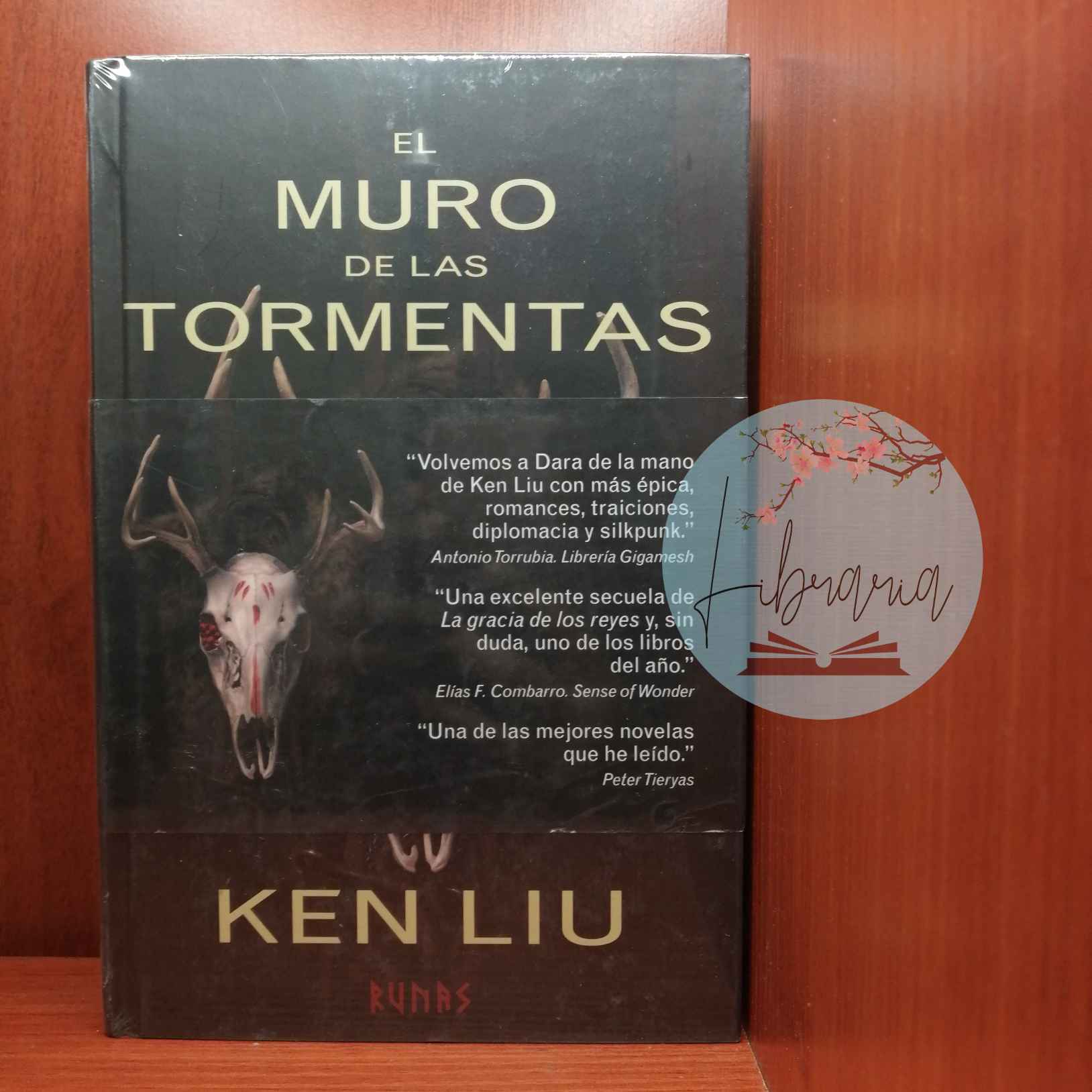 El muro de las tormentas (Ken Liu)